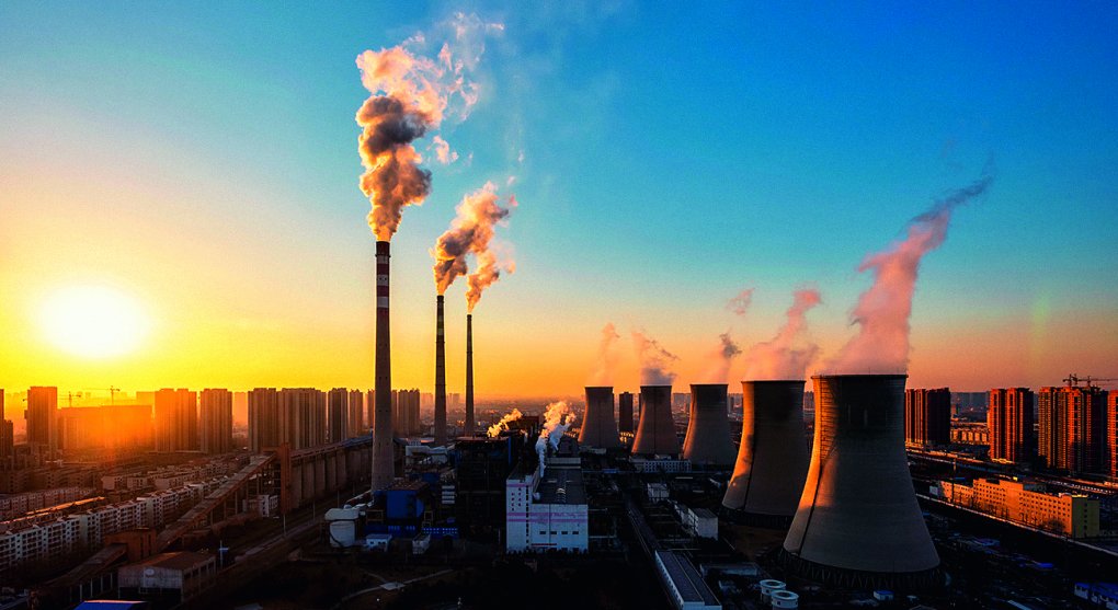Čína topí pod uhelným kotlem