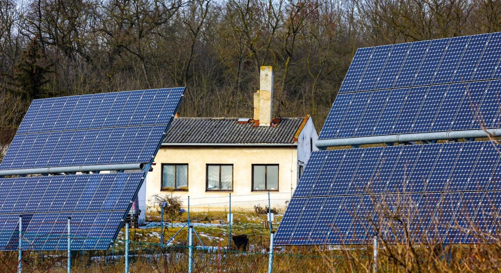 Česko dohání solární Evropu, o střešní panely je rekordní zájem