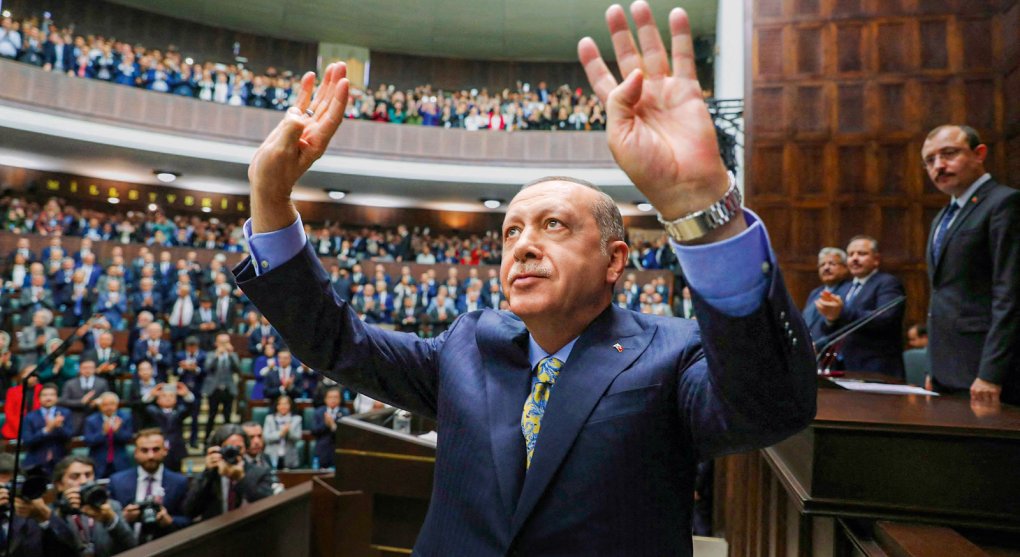 Turecko zavedlo tvrdý „dezinformační“ zákon. Zničí poslední zbytky nezávislého tisku