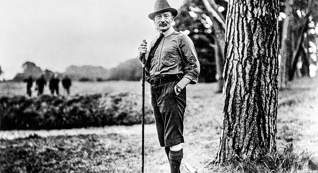 Robert Baden-Powell: Pomaličku na opičku