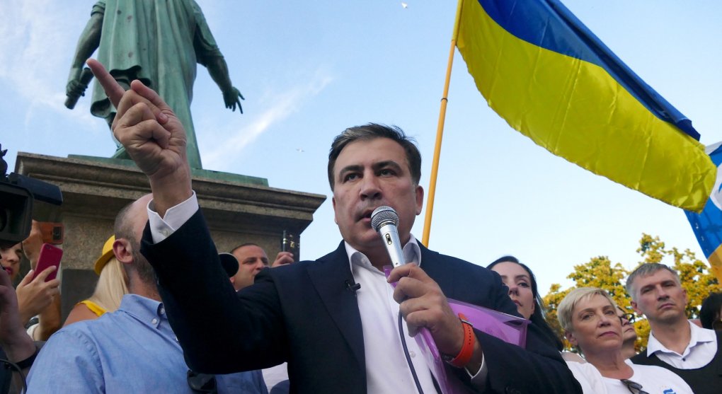 Saakašvili u vesla, díl třetí