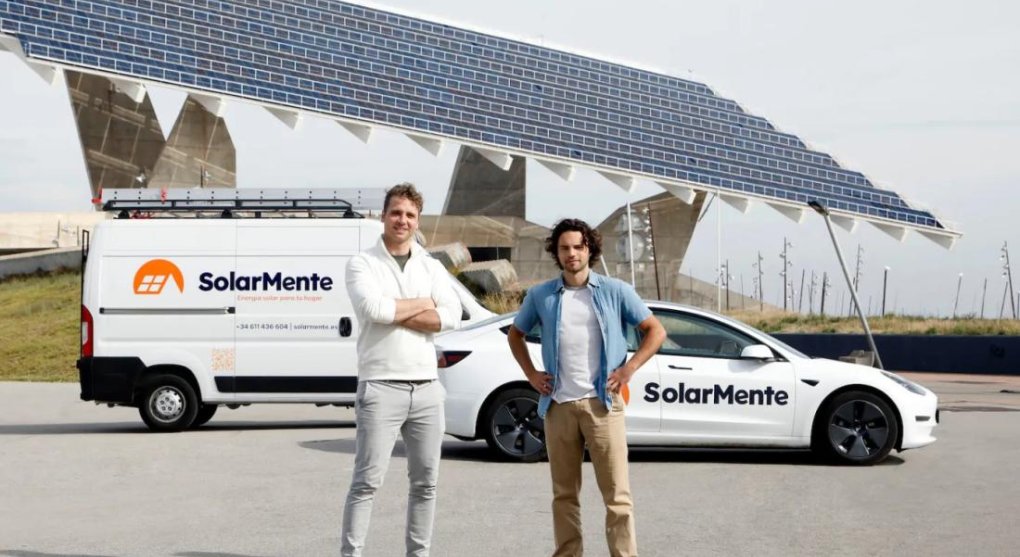 Vypůjčené „slunce“ . Startup SolarMente začal ve Španělsku pronajímat solární panely