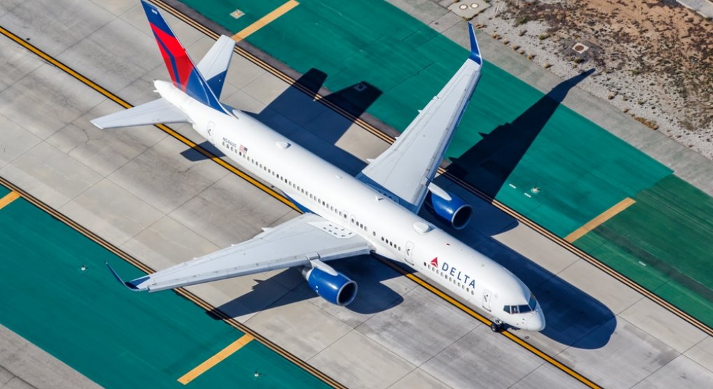 Boeing dál pronásleduje smůla: V Atlantě upadlo Boeingu 757 kolo