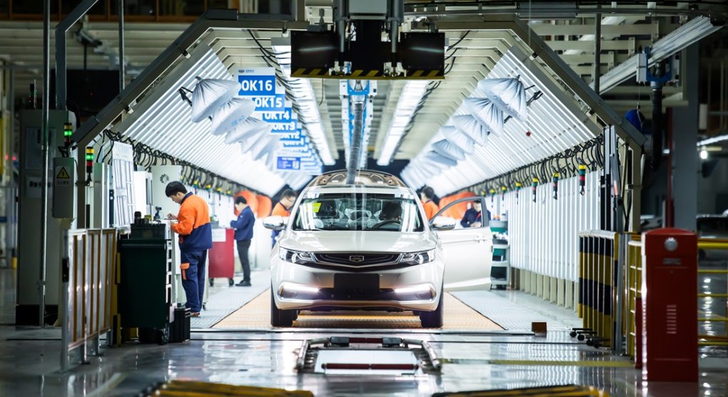 Zombie automobilky v Číně: zahraniční továrny jsou „u ledu“, o jejich auta není zájem