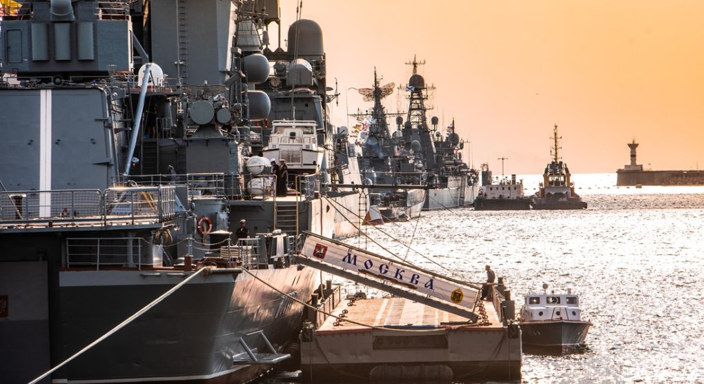 Největší hrubky Ruska ve válce: výprask u Kyjeva, ponížení na moři, Prigožinova vzpoura