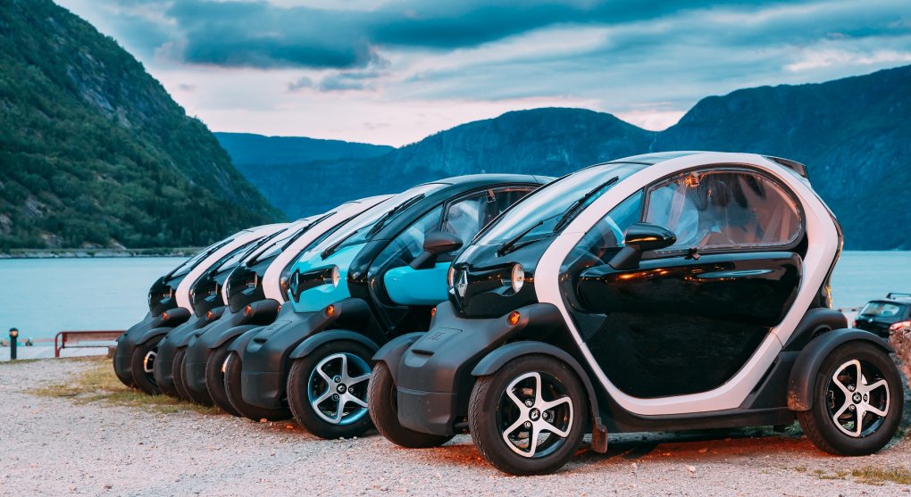 Norsko má rekord v elektromobilitě. Rozpočet to stálo desítky miliard