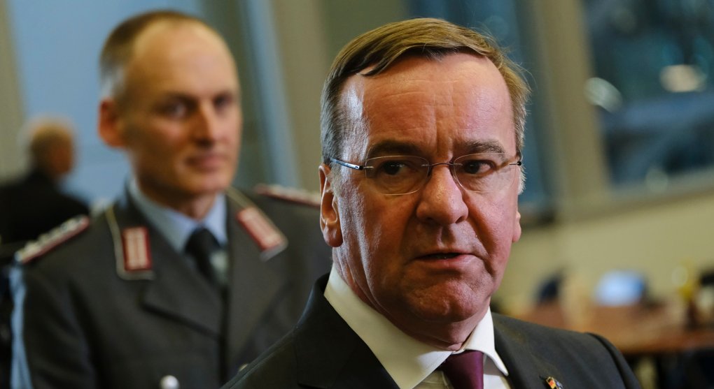 Německé armádě chybějí vojáci. Ministr obrany navrhuje povinnou vojenskou službu