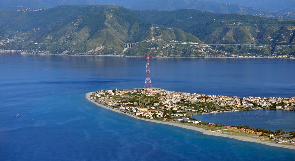 Italská vláda chce znovu začít stavět most na Sicílii