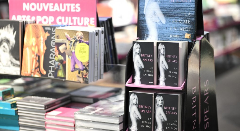 Nejprodávanější memoáry: Britney Spears vs. princ Harry