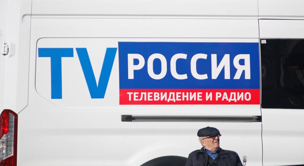 Dno ruské propagandy. Televize v Chersonu vysílá „štěstí a lásku“
