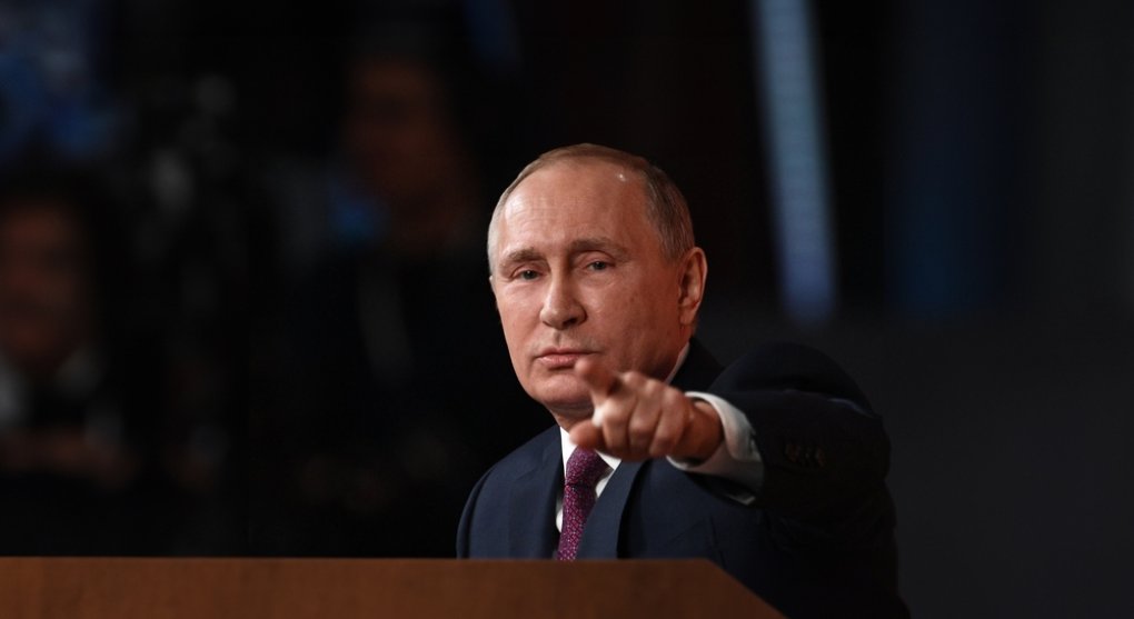 Putin zvýší daně bohatým Rusům, každý třetí rubl dává na armádu
