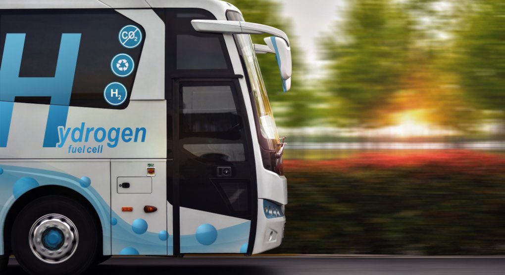 Vodíkovým busem do Drážďan? Do oblíbené destinace by měl jezdit nový spoj
