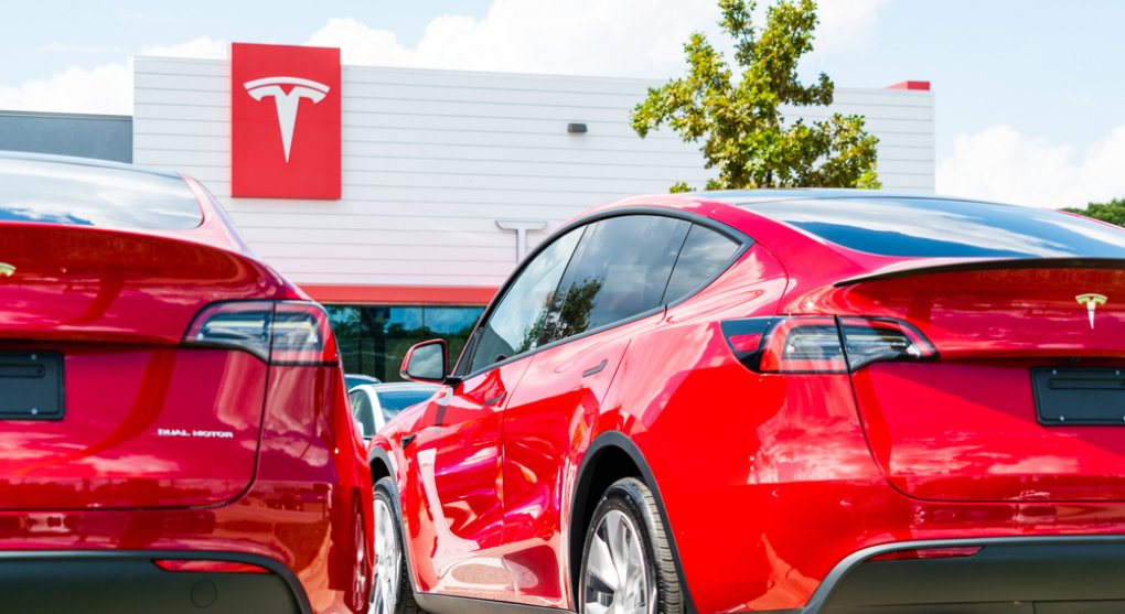Tesla chystá „lidovku“. Ceny by neměla přesáhnout 600 tisíc korun