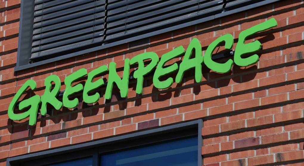 Ústavní soud zamítl stížnost ČEZ ve sporu s Greenpeace kvůli upravenému spotu