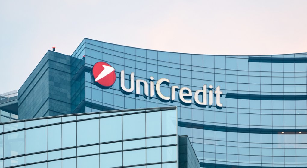 Italská bankovní skupina UniCredit loni zvýšila zisk téměř o 54 procent