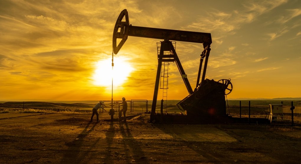 Ropné firmě Aramco loni klesl zisk o 25 procent. Daří se nám, hlásí přesto Saúdové