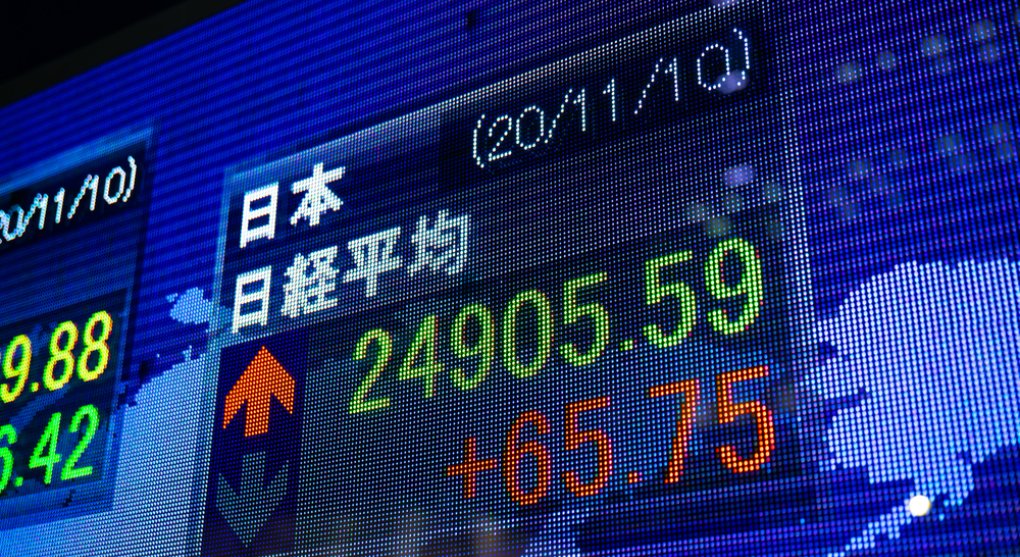 Japonské akcie letí nahoru: Tokijská burza Nikkei dnes poprvé pokořila 40 000 bodů