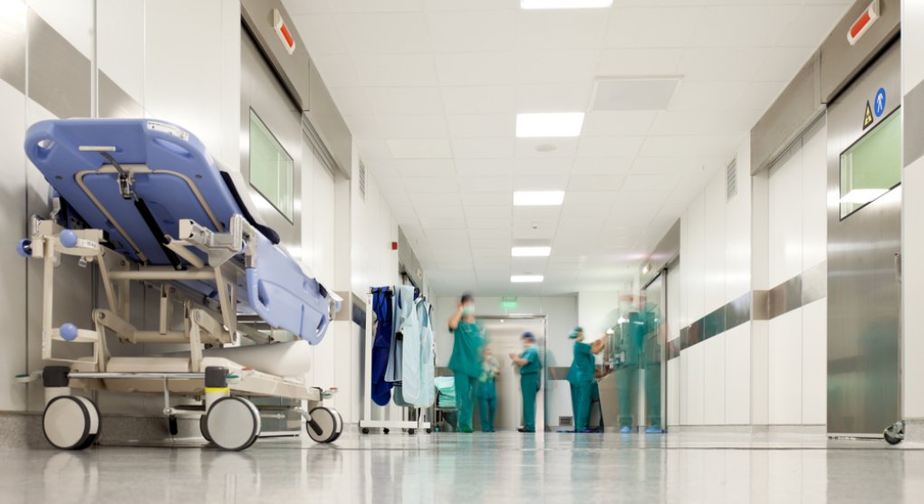 „Brutální podraz.“ Zdravotníci hrozí kvůli úsporám stávkou