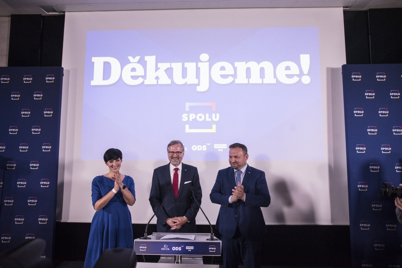 Vítězství ve volbách slaví koalice SPOLU